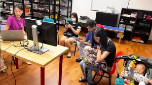 Parents were divided into smaller groups, each led by a Vision Teacher. Topics ranged from personal wellness, and resources for education and learning to active living as a family. Parents shared their personal stories, offered practical advice, and listened empathetically to each other’s concerns.