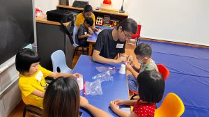Our Teacher Assistants and 3 dedicated volunteers from Nanyang Technological University carried out a variety of engaging activities and games for the children in a separate area, ensuring they were safe and entertained throughout the morning. This allowed parents to participate in the discussions without worrying about their children’s well-being.
