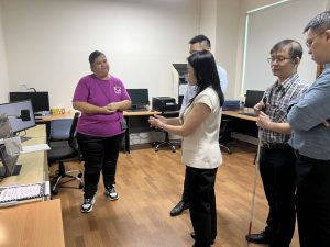 CEO of SG Enable visit: Assistive Technology introduction by teacher Nat